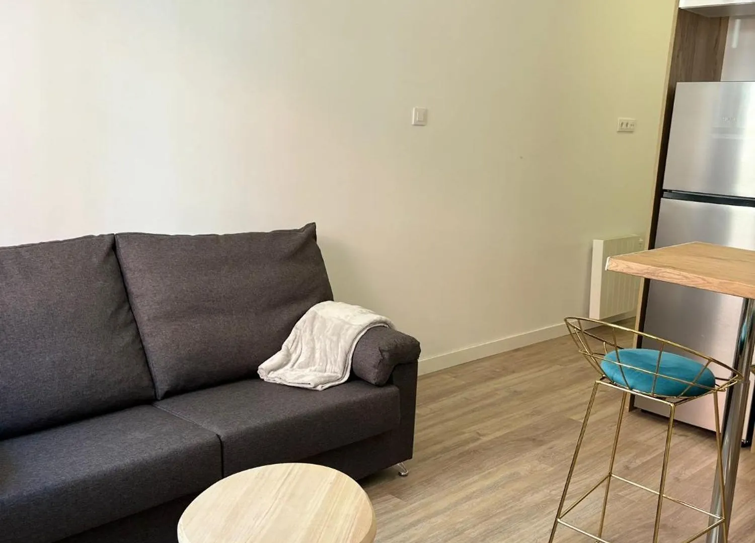 Apartamento Exyca Metropolitano Madrid