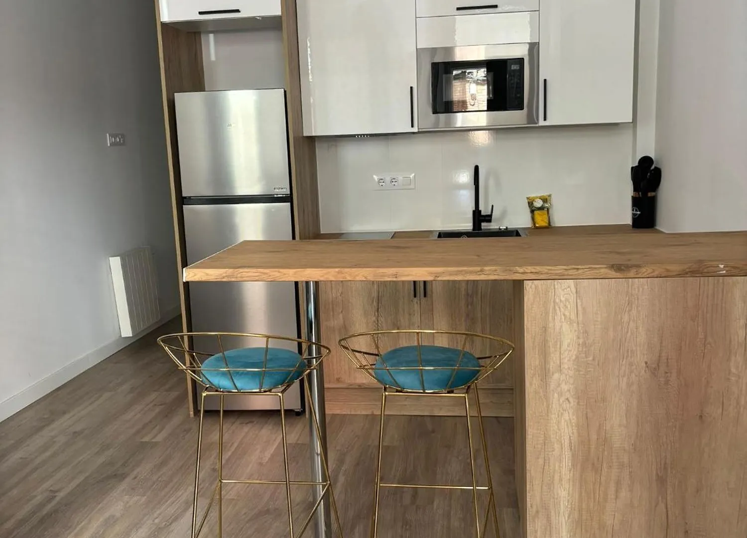 Apartamento Exyca Metropolitano Madrid 0*,